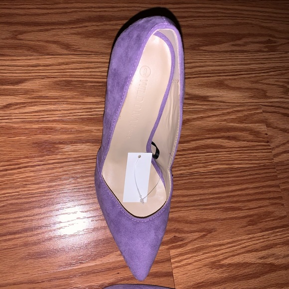 Lavender heels - Picture 4 of 4